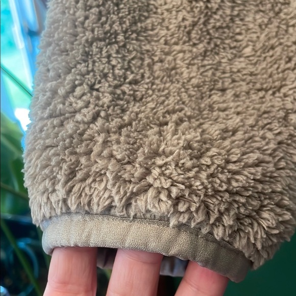 Patagonia Women’s L Los Gatos 1/4 Zip Grey Fuzzy Fleece Outdoors Wubby - Picture 4 of 8